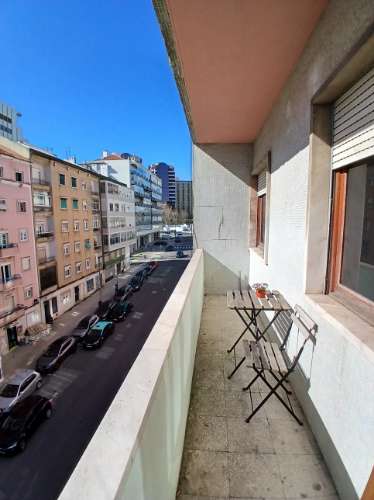 T3 Avenidas Novas, Lisboa