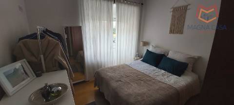 Apartamento T1 remodelado no Areeiro