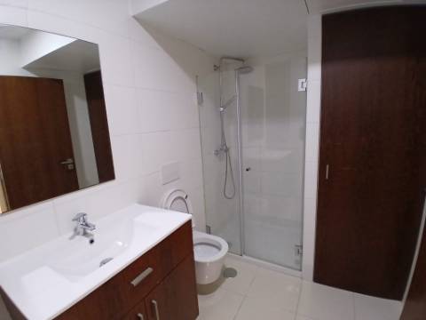 Apartamento T1 remodelado no Areeiro
