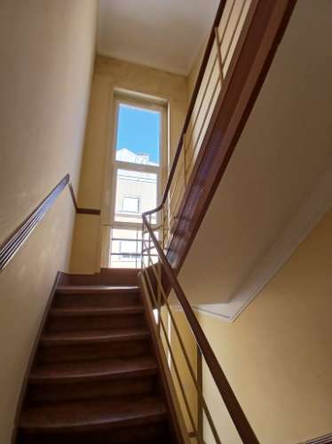 Apartamento T1 remodelado no Areeiro