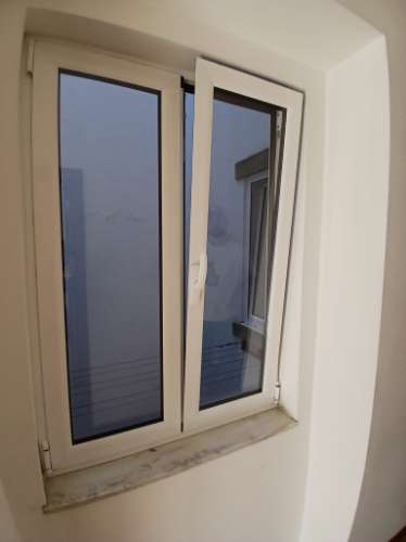 Apartamento T1 remodelado no Areeiro