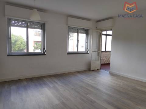 Apartamento T4 no Alto da Barra em Oeiras