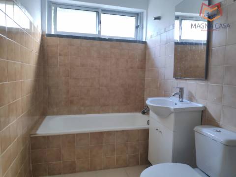 Apartamento T4 no Alto da Barra em Oeiras