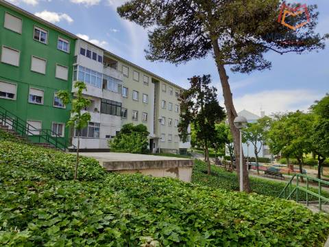 Apartamento T4 no Alto da Barra em Oeiras