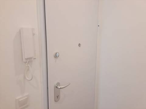 Apartamento T2 com elevador para venda em Odivelas - Lisboa