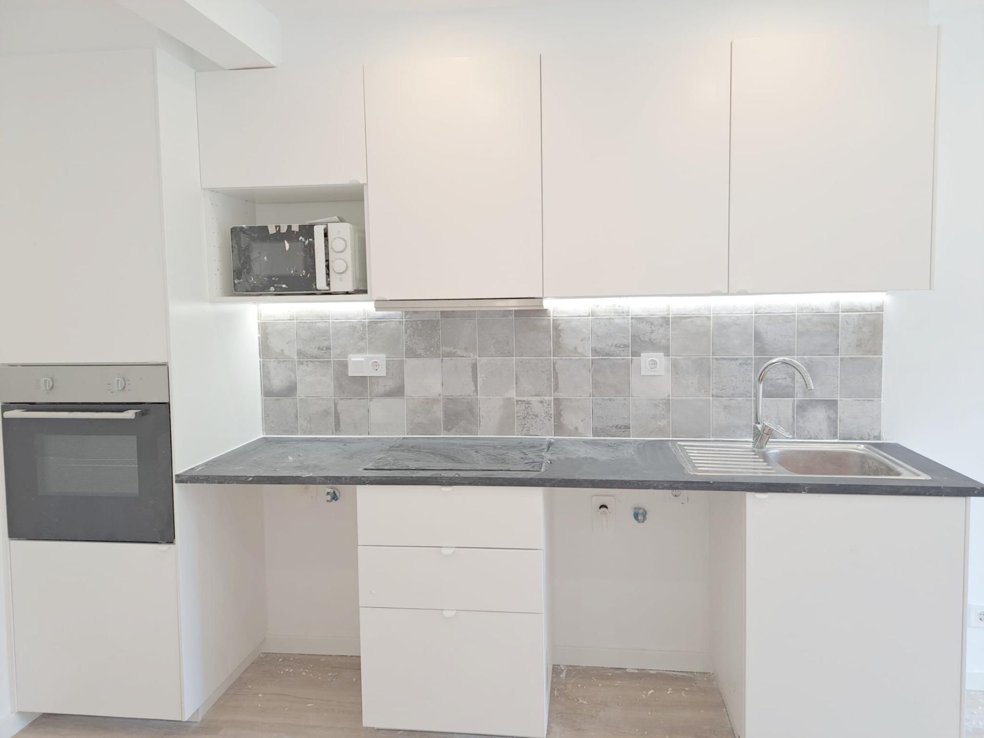 Apartamento T2 com pátio para venda em Algueirão-Mem Martins - Sintra - Lisboa