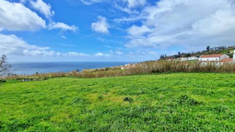 VENDA de PRÉDIO/TERRENO RÚSTICO - Feteiras, Ponta Delgada, Ilha de São Miguel, Açores