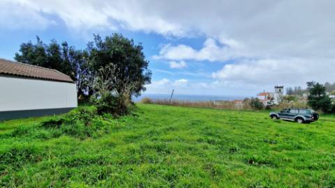 VENDA de PRÉDIO/TERRENO RÚSTICO - Feteiras, Ponta Delgada, Ilha de São Miguel, Açores