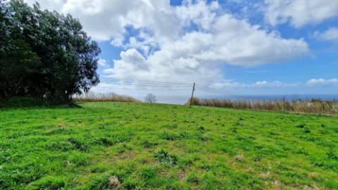 VENDA de PRÉDIO/TERRENO RÚSTICO - Feteiras, Ponta Delgada, Ilha de São Miguel, Açores