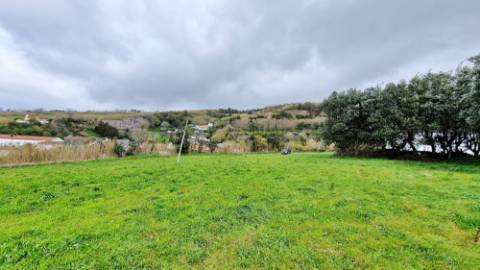VENDA de PRÉDIO/TERRENO RÚSTICO - Feteiras, Ponta Delgada, Ilha de São Miguel, Açores