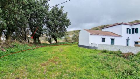 VENDA de PRÉDIO/TERRENO RÚSTICO - Feteiras, Ponta Delgada, Ilha de São Miguel, Açores