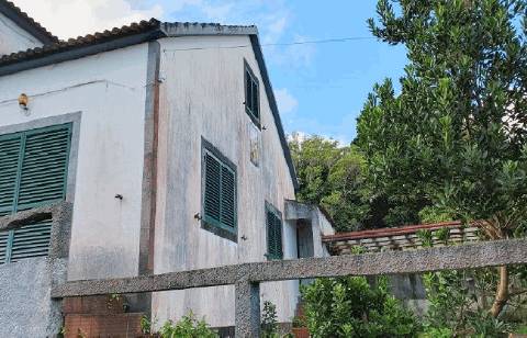 MORADIA para VENDA com quintal - Santo António, São Roque do Pico, Ilha do Pico, Açores