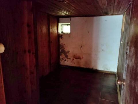 MORADIA para VENDA com quintal - Santo António, São Roque do Pico, Ilha do Pico, Açores