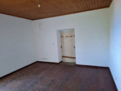 VENDA de CASA - MORADIA com vista mar - São Roque do Pico, Ilha do Pico, Açores