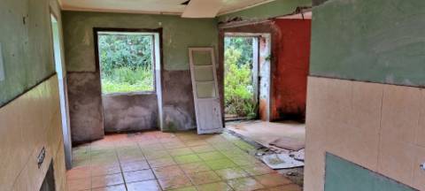 VENDA de CASA - MORADIA para reabilitar - São Bartolomeu de Regatos, Angra do Heroísmo, Ilha Terceira, Açores