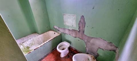 VENDA de CASA - MORADIA para reabilitar - São Bartolomeu de Regatos, Angra do Heroísmo, Ilha Terceira, Açores