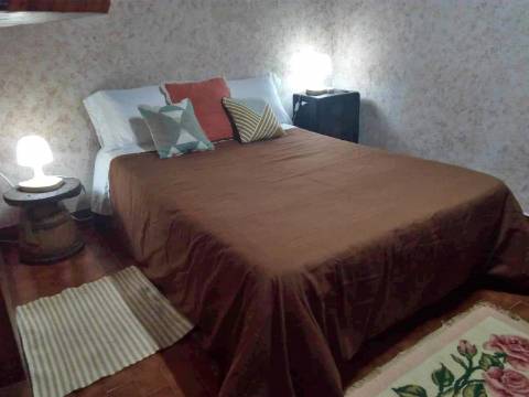 VENDA de MORADIA + Apartamento com vista mar - Cedros, Santa Cruz das Flores, Ilha das Flores, Açores