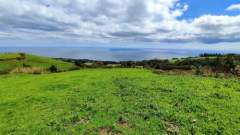 VENDA de TERRENO/PRÉDIO RÚSTICO - Freguesia de São Miguel, Vila Franca do Campo, Ilha de São Miguel, Açores
