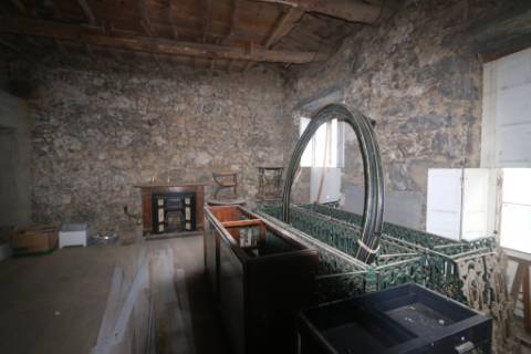 VENDA de AMPLO EDIFÍCIO/PRÉDIO no Centro Histórico de Ponta Delgada (São José), Ilha São Miguel, Açores