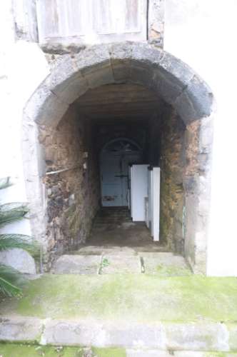 VENDA de AMPLO EDIFÍCIO/PRÉDIO no Centro Histórico de Ponta Delgada (São José), Ilha São Miguel, Açores