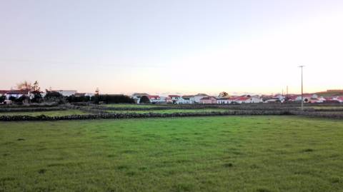 VENDA de TERRENO com PIP aprovado para construção - Vila de São Sebastião, Angra do Heroísmo, Ilha Terceira, Açores