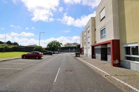 VENDA de LOTE de TERRENO para construção de edifício - Livramento, Ponta Delgada, Ilha de São Miguel, Açores