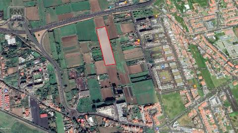 VENDA de TERRENO com potencial para construção - São José, Ponta Delgada, Ilha de São Miguel, Açores