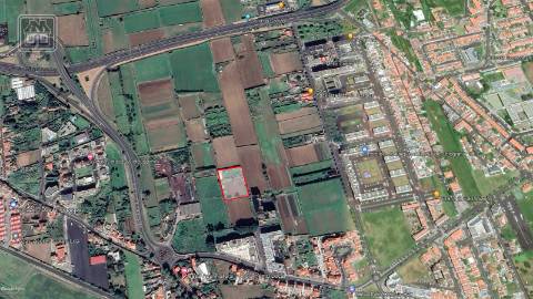 VENDA de TERRENO com potencial para construção - São José, Ponta Delgada, Ilha de São Miguel, Açores
