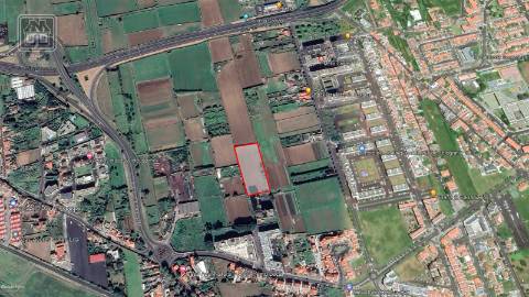 VENDA de TERRENO com potencial para Construção - São José, Ponta Delgada, Ilha de São Miguel, Açores