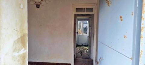 VENDA de CASA - MORADIA para reabilitar - Vila Nova, Praia da Vitória, Ilha Terceira, Açores