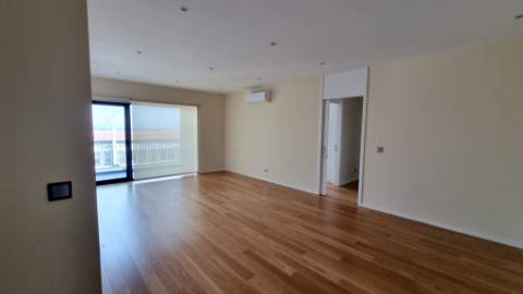 APARTAMENTO T2 para ARRENDAR no centro da cidade Ponta Delgada, Ilha de São Miguel, Açores