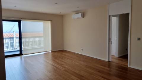 APARTAMENTO T2 para ARRENDAR no centro da cidade Ponta Delgada, Ilha de São Miguel, Açores