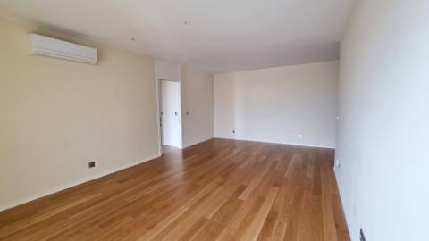 APARTAMENTO T2 para ARRENDAR no centro da cidade Ponta Delgada, Ilha de São Miguel, Açores