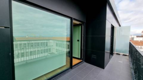 APARTAMENTO T2 para ARRENDAR no centro da cidade Ponta Delgada, Ilha de São Miguel, Açores