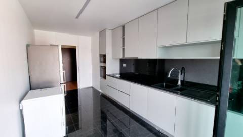 APARTAMENTO T2 para ARRENDAR no centro da cidade Ponta Delgada, Ilha de São Miguel, Açores