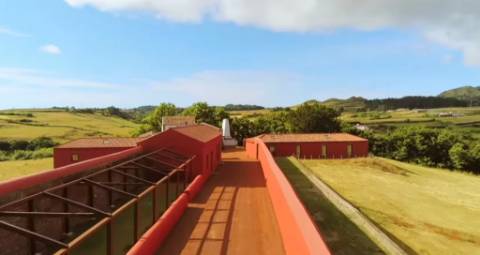 VENDA de SOLAR com empreendimento turístico rural (Casas de Campo) - Almagreira, Vila do Porto, Ilha de Santa Maria, Açores