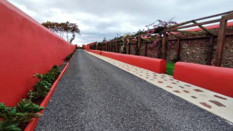 VENDA de SOLAR com empreendimento turístico rural (Casas de Campo) - Almagreira, Vila do Porto, Ilha de Santa Maria, Açores