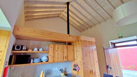 VENDA de SOLAR com empreendimento turístico rural (Casas de Campo) - Almagreira, Vila do Porto, Ilha de Santa Maria, Açores