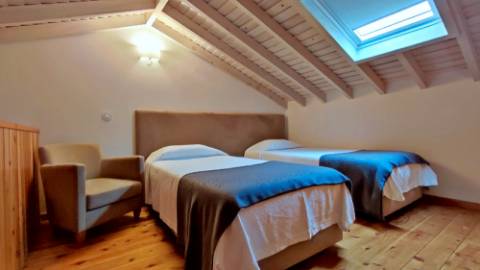 VENDA de SOLAR com empreendimento turístico rural (Casas de Campo) - Almagreira, Vila do Porto, Ilha de Santa Maria, Açores