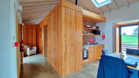 VENDA de SOLAR com empreendimento turístico rural (Casas de Campo) - Almagreira, Vila do Porto, Ilha de Santa Maria, Açores