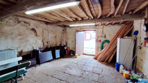 VENDA de SOLAR com empreendimento turístico rural (Casas de Campo) - Almagreira, Vila do Porto, Ilha de Santa Maria, Açores