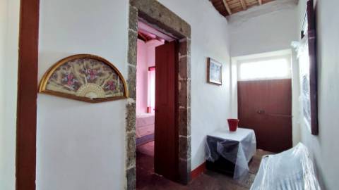 VENDA de SOLAR com empreendimento turístico rural (Casas de Campo) - Almagreira, Vila do Porto, Ilha de Santa Maria, Açores