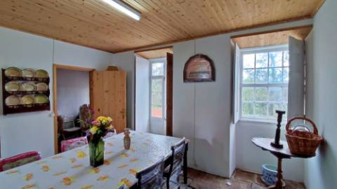 VENDA de SOLAR com empreendimento turístico rural (Casas de Campo) - Almagreira, Vila do Porto, Ilha de Santa Maria, Açores