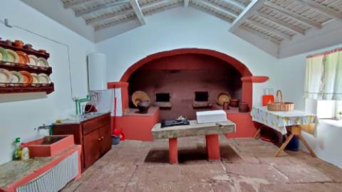 VENDA de SOLAR com empreendimento turístico rural (Casas de Campo) - Almagreira, Vila do Porto, Ilha de Santa Maria, Açores