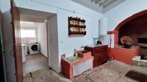 VENDA de SOLAR com empreendimento turístico rural (Casas de Campo) - Almagreira, Vila do Porto, Ilha de Santa Maria, Açores