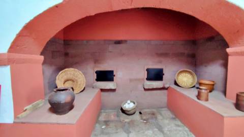 VENDA de SOLAR com empreendimento turístico rural (Casas de Campo) - Almagreira, Vila do Porto, Ilha de Santa Maria, Açores