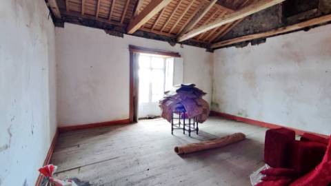 VENDA de SOLAR com empreendimento turístico rural (Casas de Campo) - Almagreira, Vila do Porto, Ilha de Santa Maria, Açores