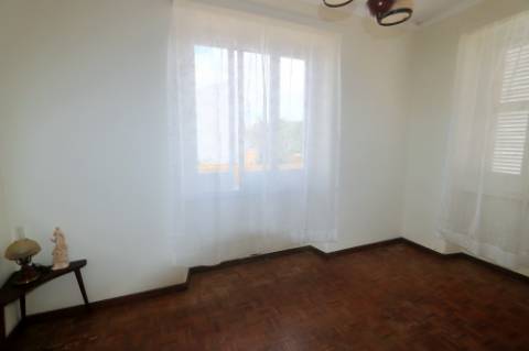 VENDA de VIVENDA - MORADIA com garagem, jardim e quintal - Santa Bárbara, Ribeira Grande, Ilha de São Miguel, Açores