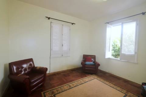 VENDA de VIVENDA - MORADIA com garagem, jardim e quintal - Santa Bárbara, Ribeira Grande, Ilha de São Miguel, Açores