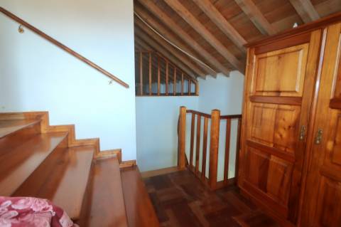 VENDA de VIVENDA - MORADIA com garagem, jardim e quintal - Santa Bárbara, Ribeira Grande, Ilha de São Miguel, Açores